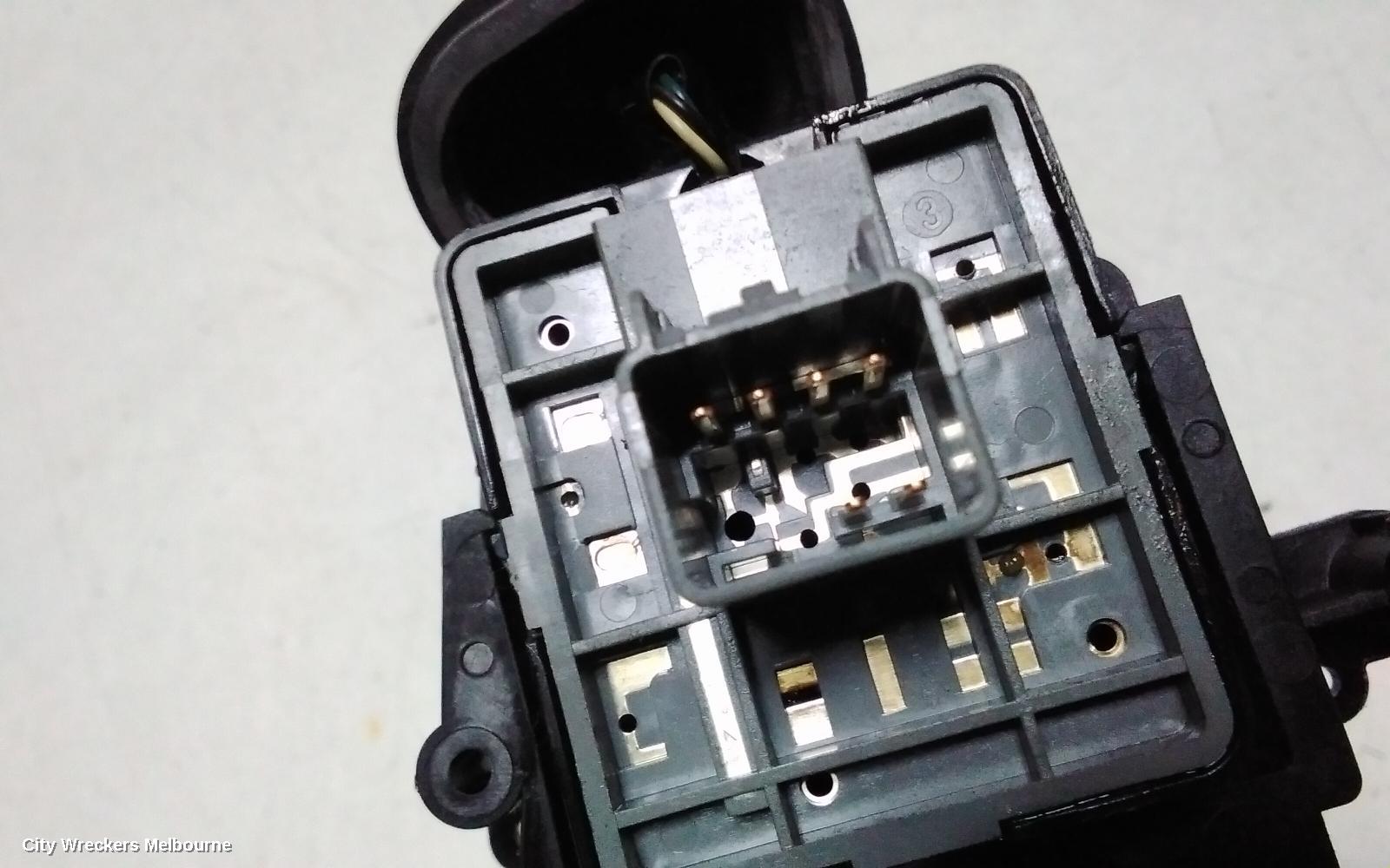 HOLDEN CAPTIVA COMBINATION SWITCH, FLASHER SWITCH, CAPTIVA 7, CG, 01/2011 - 06/2018