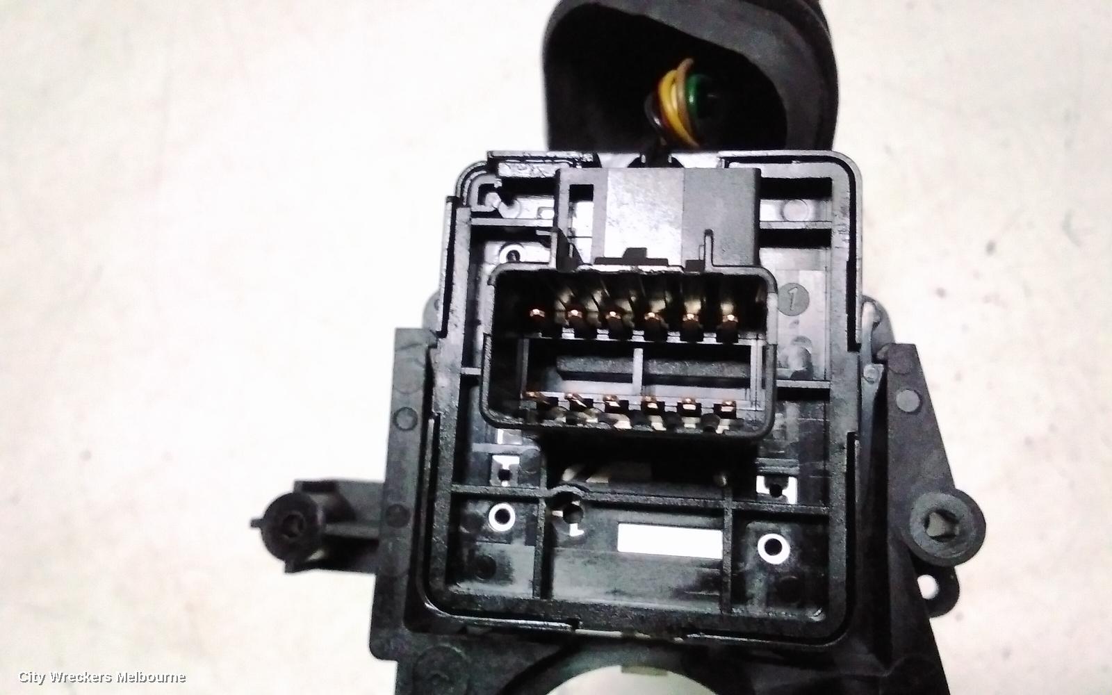 HOLDEN CAPTIVA COMBINATION SWITCH, FLASHER SWITCH, CAPTIVA 7, CG, 01/2011 - 06/2018