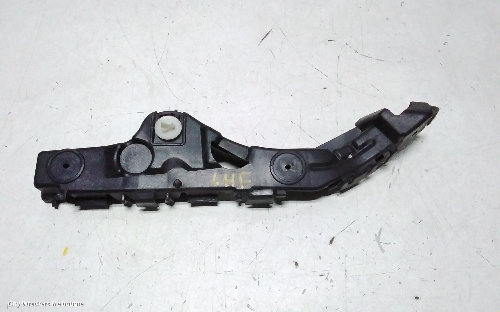 HOLDEN CAPTIVA, CG SERIES 2 03/2011 - 06/2018, LHF  BARSLIDE / BAR BRACKET : 145659
