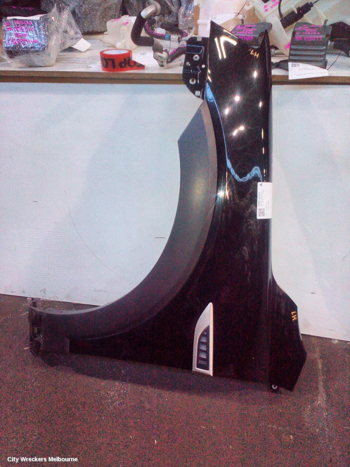 HOLDEN CAPTIVA LEFT GUARD, CG, CAPTIVA 7 (4TH VIN = C), 01/2011 - 09/2015