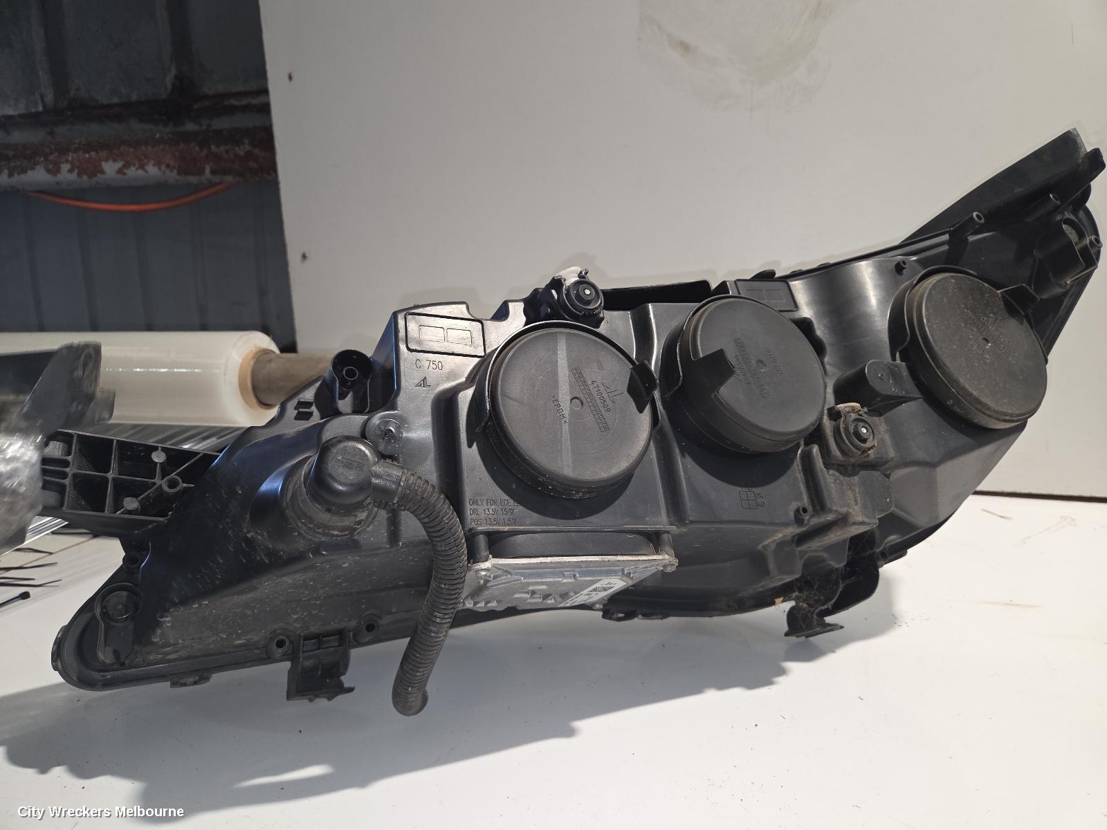 FIAT DUCATO RIGHT HEADLAMP, W/ LED TYPE, 10/2014 ONWARDS
