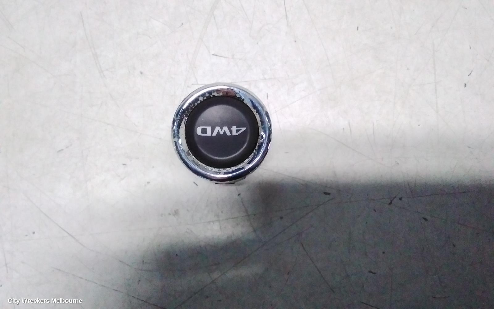 MITSUBISHI OUTLANDER, ZJ, 4WD CONTROL SWITCH, 10/2012 - 03/2015