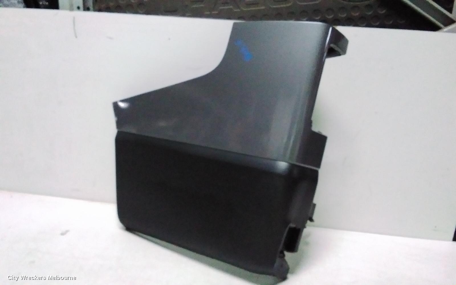 RENAULT TRAFIC REAR BUMPER, BUMPER BAR (LH SIDE), COLOUR CODED, X82, 01/2015 ONWARDS