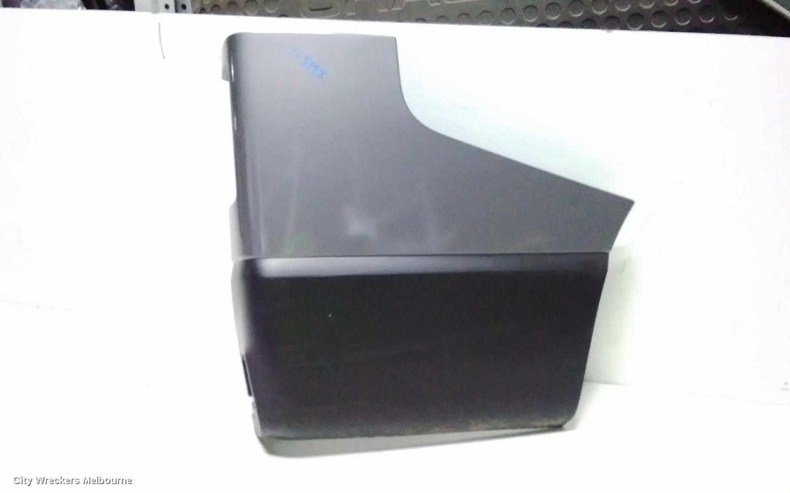 RENAULT TRAFIC REAR BUMPER, BUMPER BAR (RH SIDE), COLOUR CODED, X82, 01/2015 ONWARDS