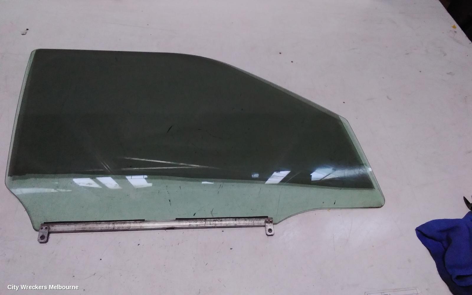 SUZUKI SWIFT RIGHT FRONT DOOR WINDOW, RS415/RS416, 09/2004 - 02/2011