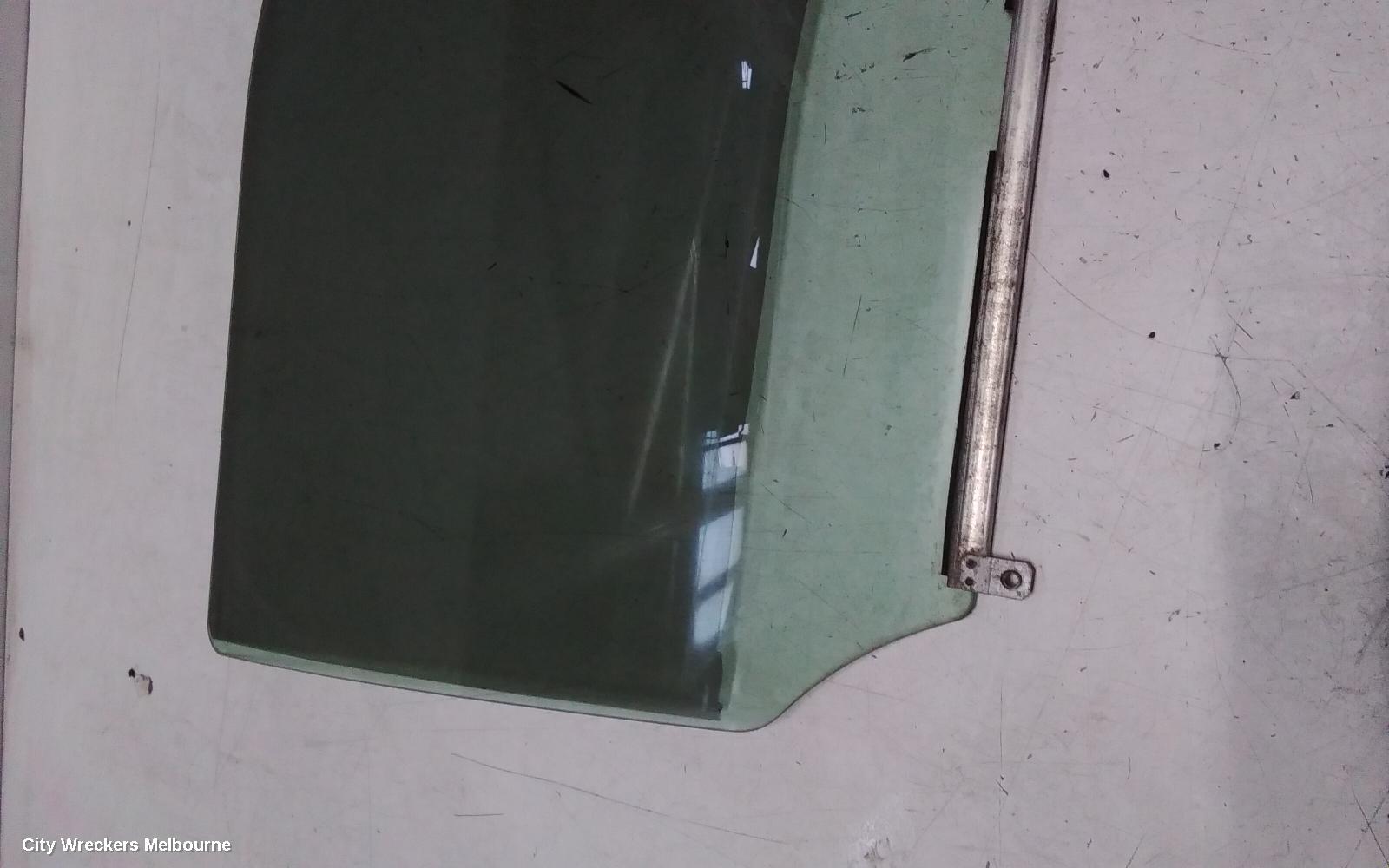SUZUKI SWIFT RIGHT FRONT DOOR WINDOW, RS415/RS416, 09/2004 - 02/2011