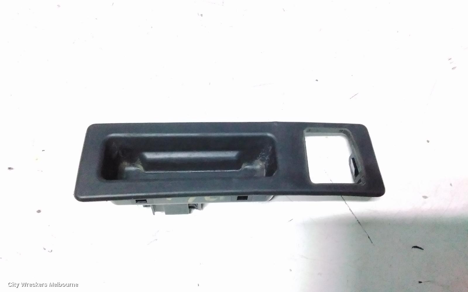 BMW 3 SERIES TAILGATE HANDLE, F30, 02/2012 - 12/2019