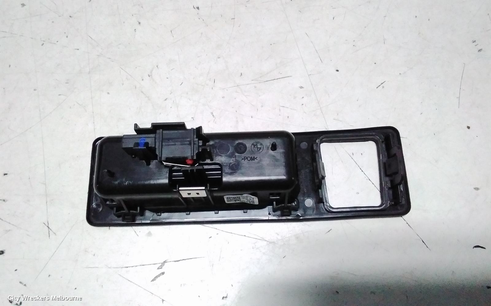 BMW 3 SERIES TAILGATE HANDLE, F30, 02/2012 - 12/2019