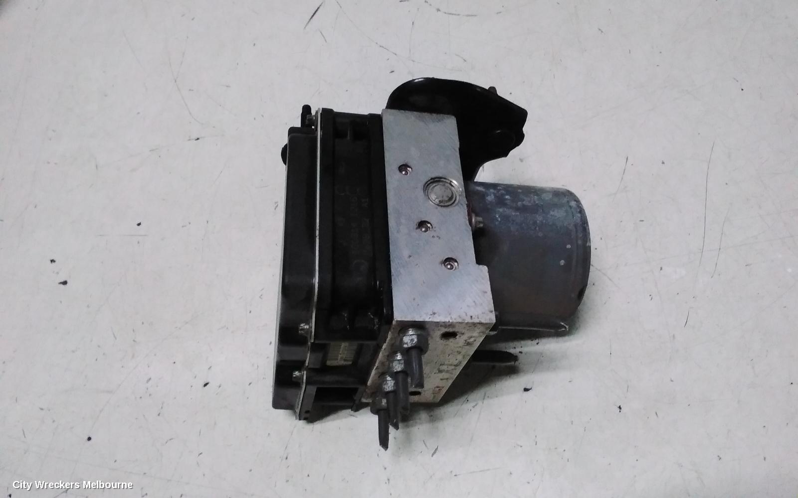 TOYOTA TARAGO ABS PUMP/MODULATOR, ACR50R/GSR50R, P/N 4454028210, 01/2006 - 06/2020