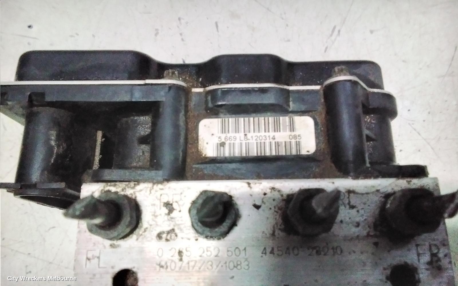 TOYOTA TARAGO ABS PUMP/MODULATOR, ACR50R/GSR50R, P/N 4454028210, 01/2006 - 06/2020