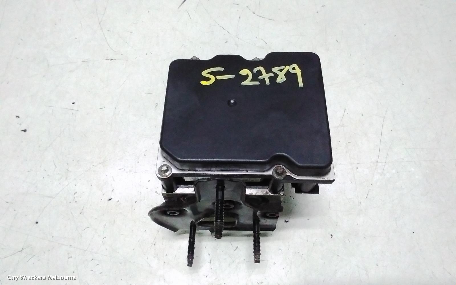 TOYOTA TARAGO ABS PUMP/MODULATOR, ACR50R/GSR50R, P/N 4454028210, 01/2006 - 06/2020
