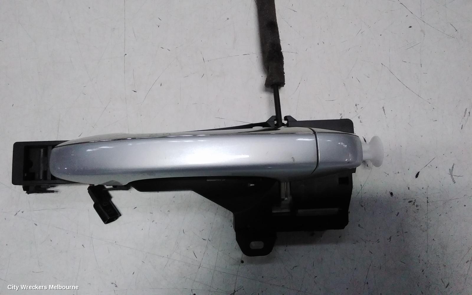 RENAULT MEGANE DOOR HANDLE, GEN 4, 06/2016 - 02/2020