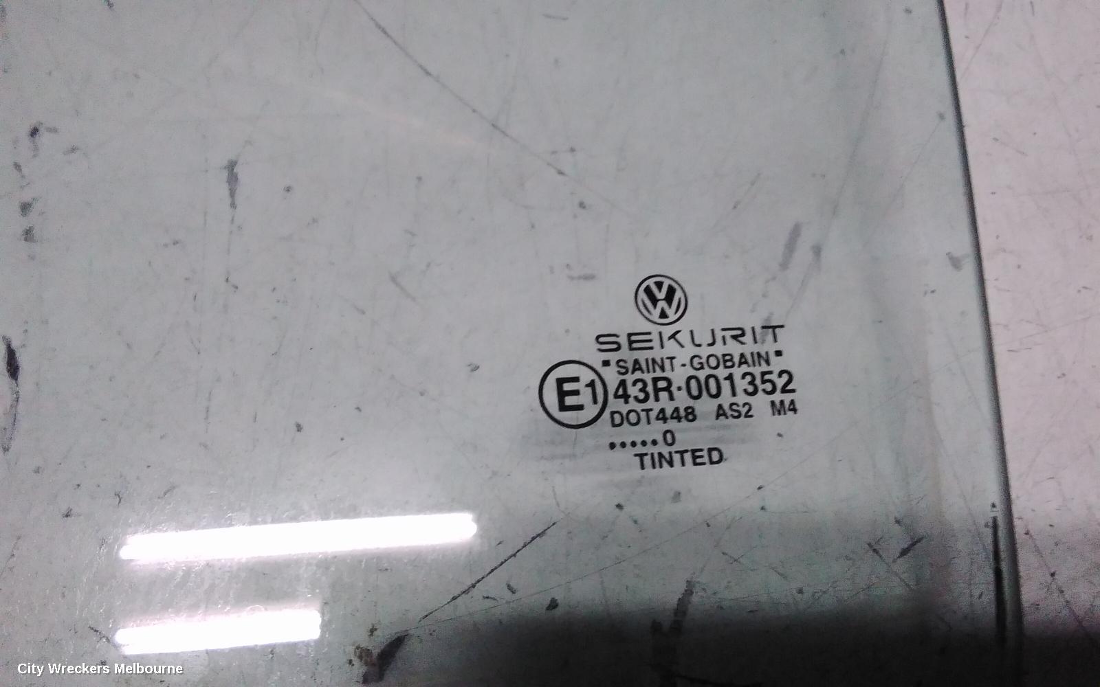 VOLKSWAGEN GOLF LEFT REAR DOOR WINDOW, 5DR HATCH 09/1998 - 04/2004