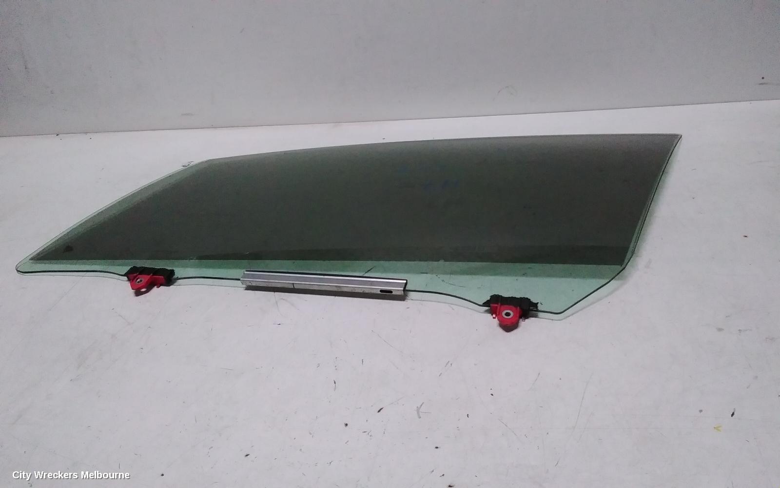 TOYOTA YARIS LEFT FRONT DOOR WINDOW, NCP9#, 5DR HATCH, 10/2005 - 07/2011