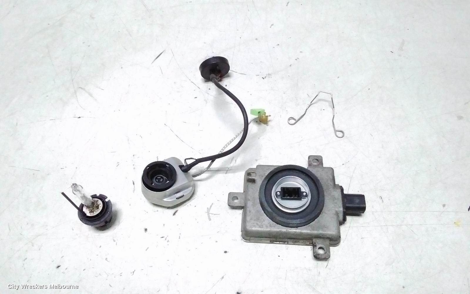 MITSUBISHI PAJERO LEFT HEADLAMP, NS-NT, XENON, EXCEED, 08/2006 - 10/2009