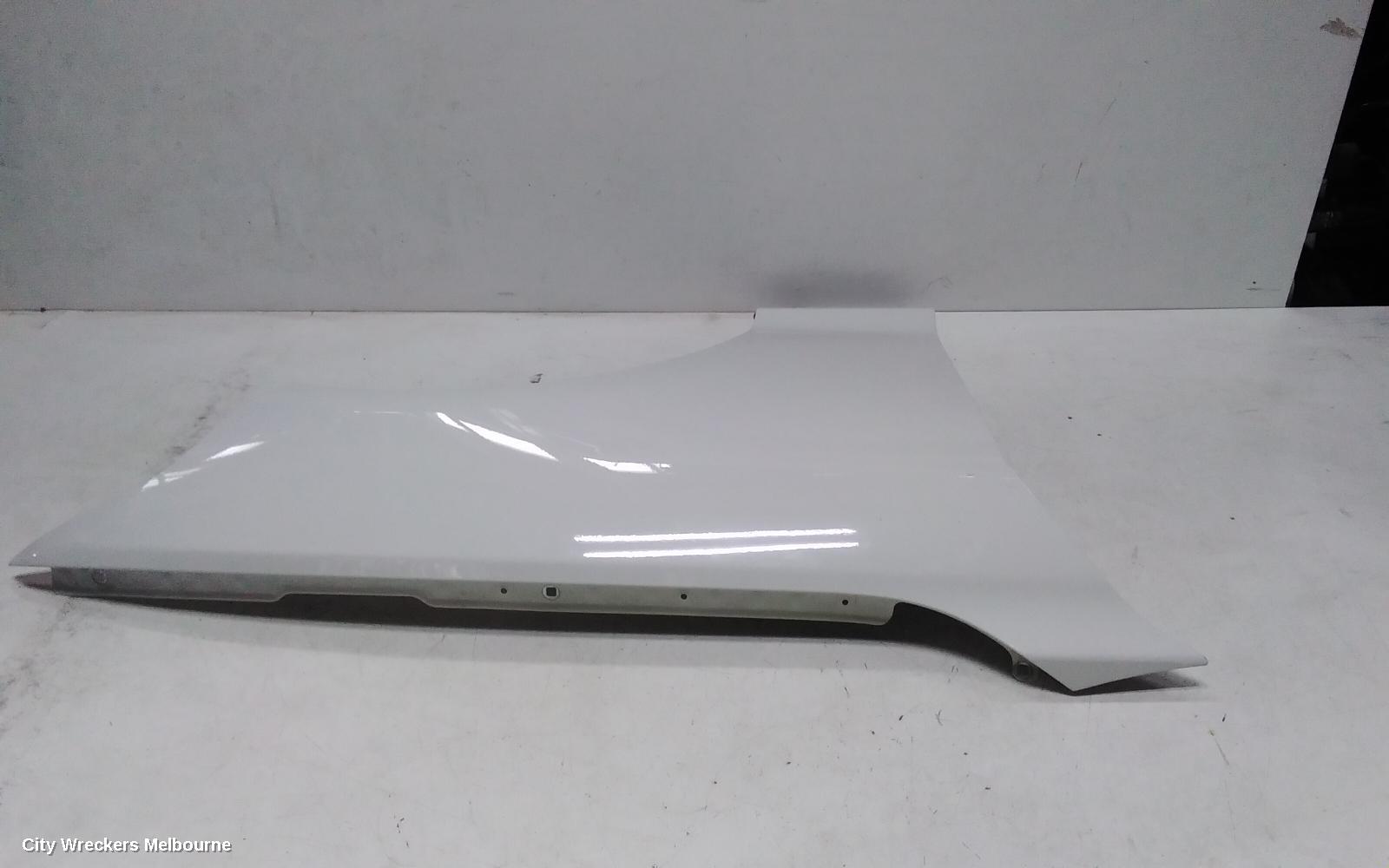 BMW 1 SERIES RIGHT GUARD, F20, HATCH, 06/2011 - 05/2019