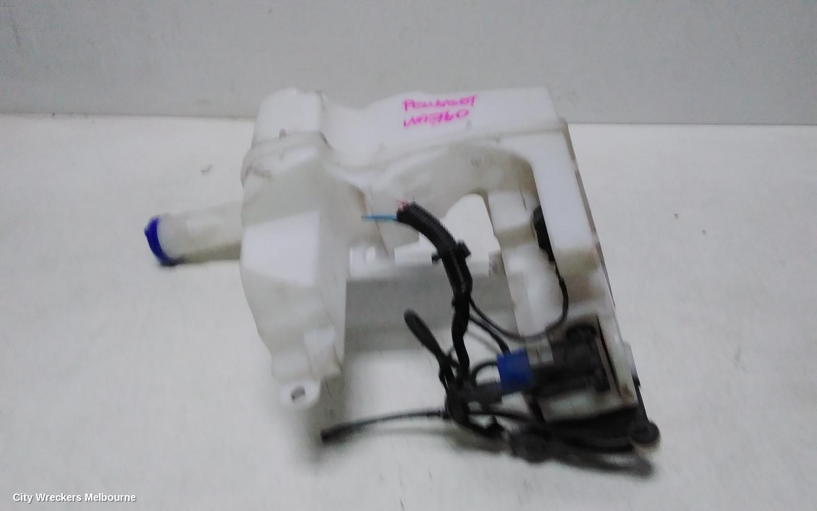 PEUGEOT 508 WASHER BOTTLE, 07/2011 - 12/2017
