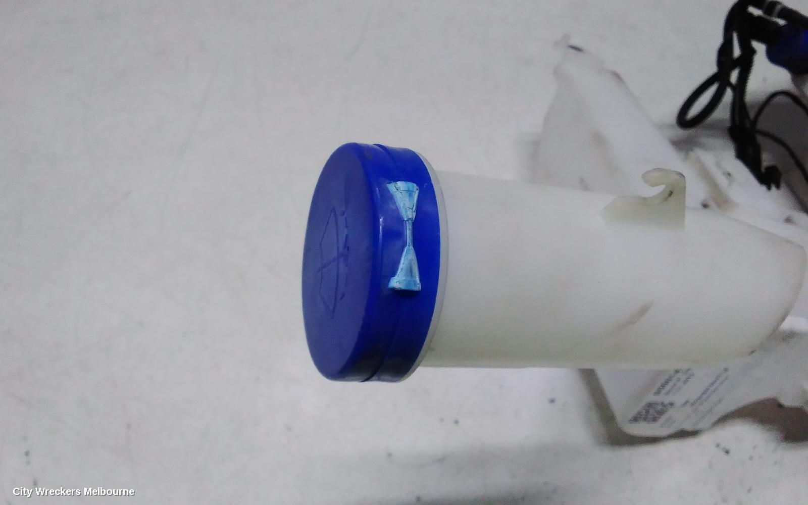 PEUGEOT 508 WASHER BOTTLE, 07/2011 - 12/2017