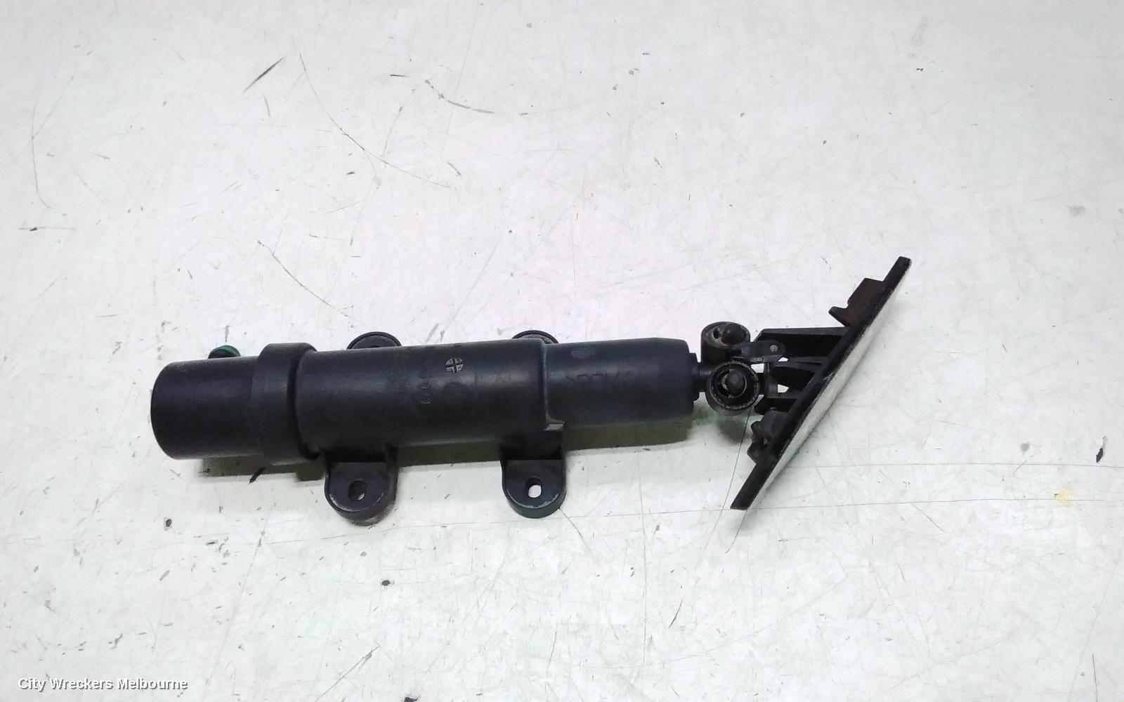 SKODA SUPERB WASHER JET, 3T 03/2009 - 12/2015