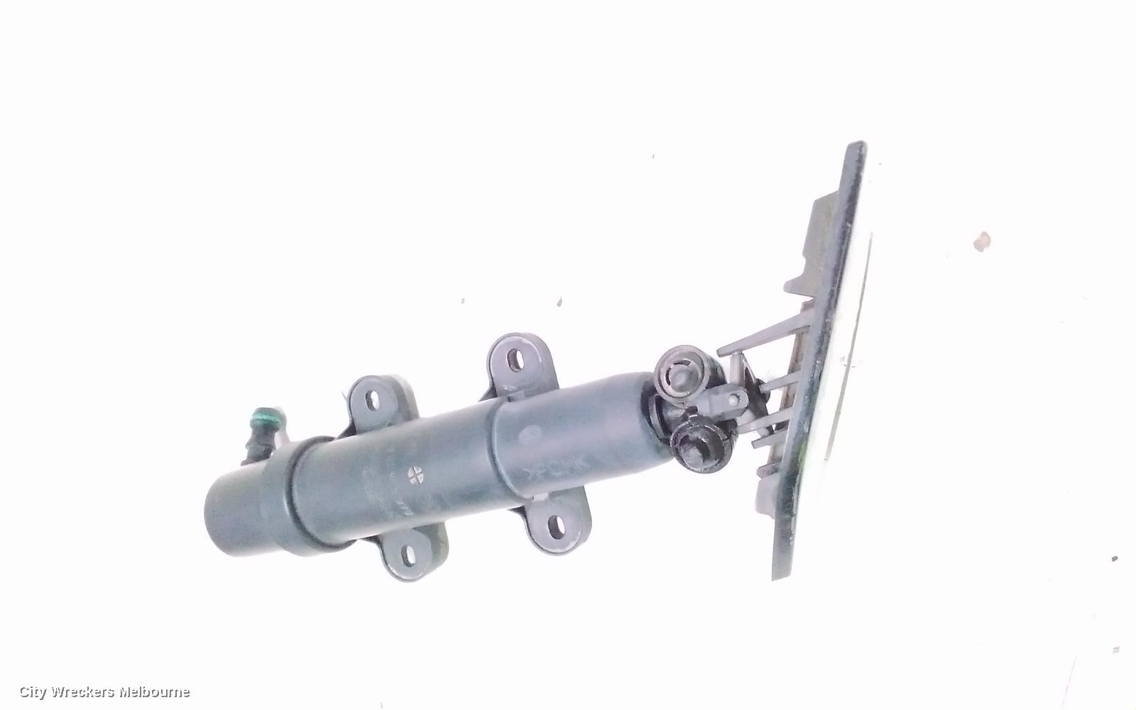 SKODA SUPERB WASHER JET, 3T 03/2009 - 12/2015