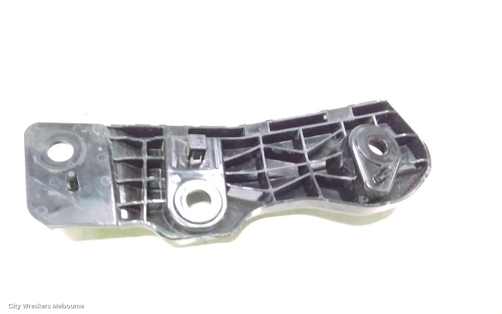 MAZDA CX8, KG, 05/2018 - 12/2023, LHF BAR RETAINER / BRACKET  KB8A500UI: 145884