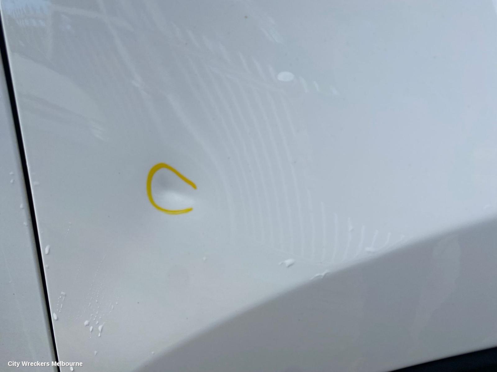 KIA SPORTAGE RIGHT GUARD LINER, SL, FRONT, 05/2010 - 05/2013