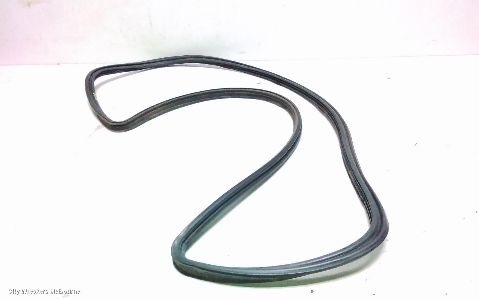 HONDA ACCORD SEAL, TAILGATE RUBBER SEAL : 145991