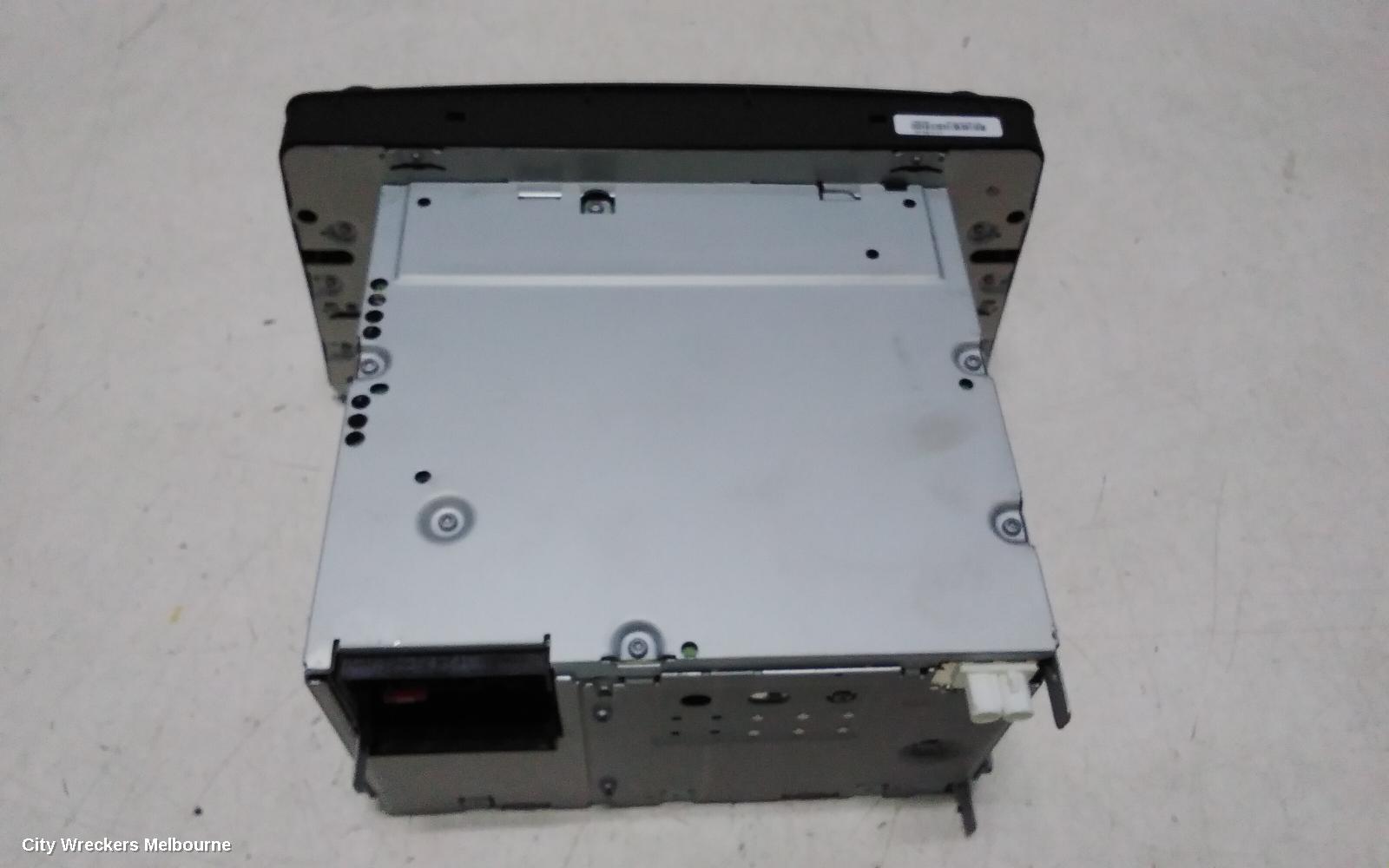 SKODA OCTAVIA RADIO/CD/DVD/SAT/TV, SINGLE DISC CD PLAYER (SWING), 1Z, 05/2009 - 10/2013