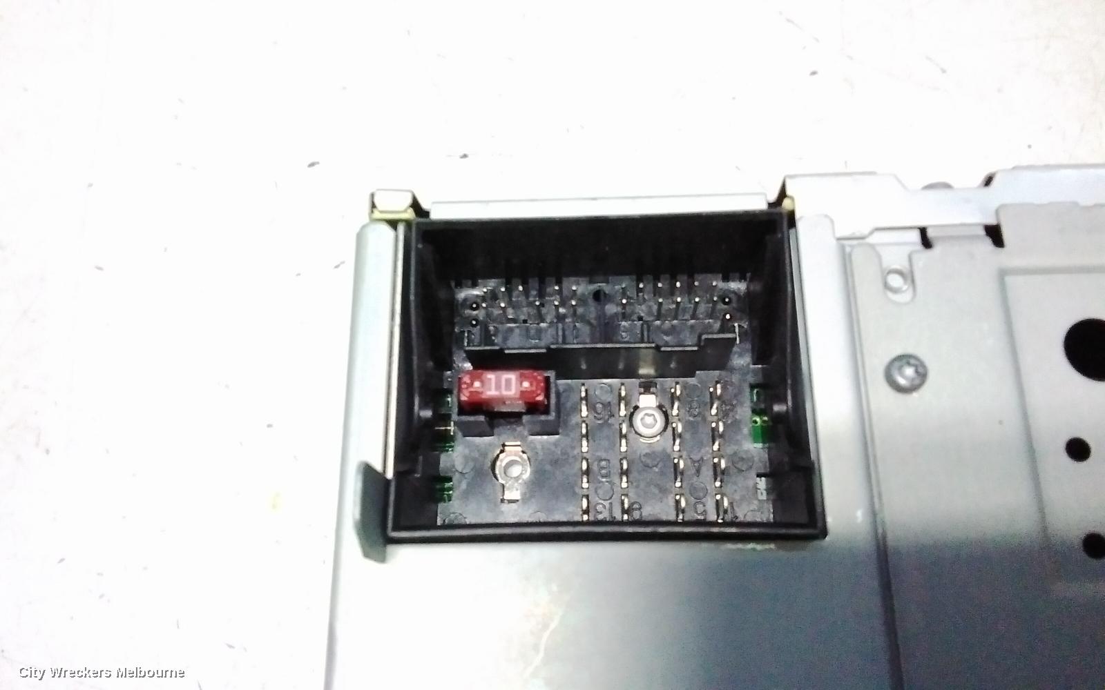 SKODA OCTAVIA RADIO/CD/DVD/SAT/TV, SINGLE DISC CD PLAYER (SWING), 1Z, 05/2009 - 10/2013