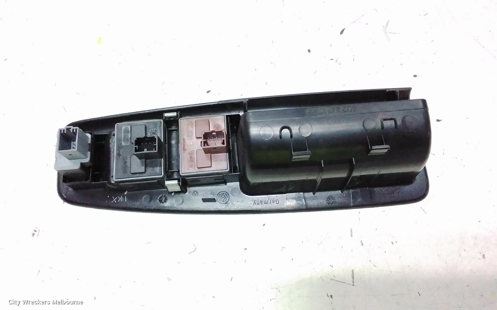 VOLKSWAGEN POLO PWR DR WIND SWITCH, RH FRONT (MASTERSWITCH), 5DR, 9N, 07/2002 - 04/2010