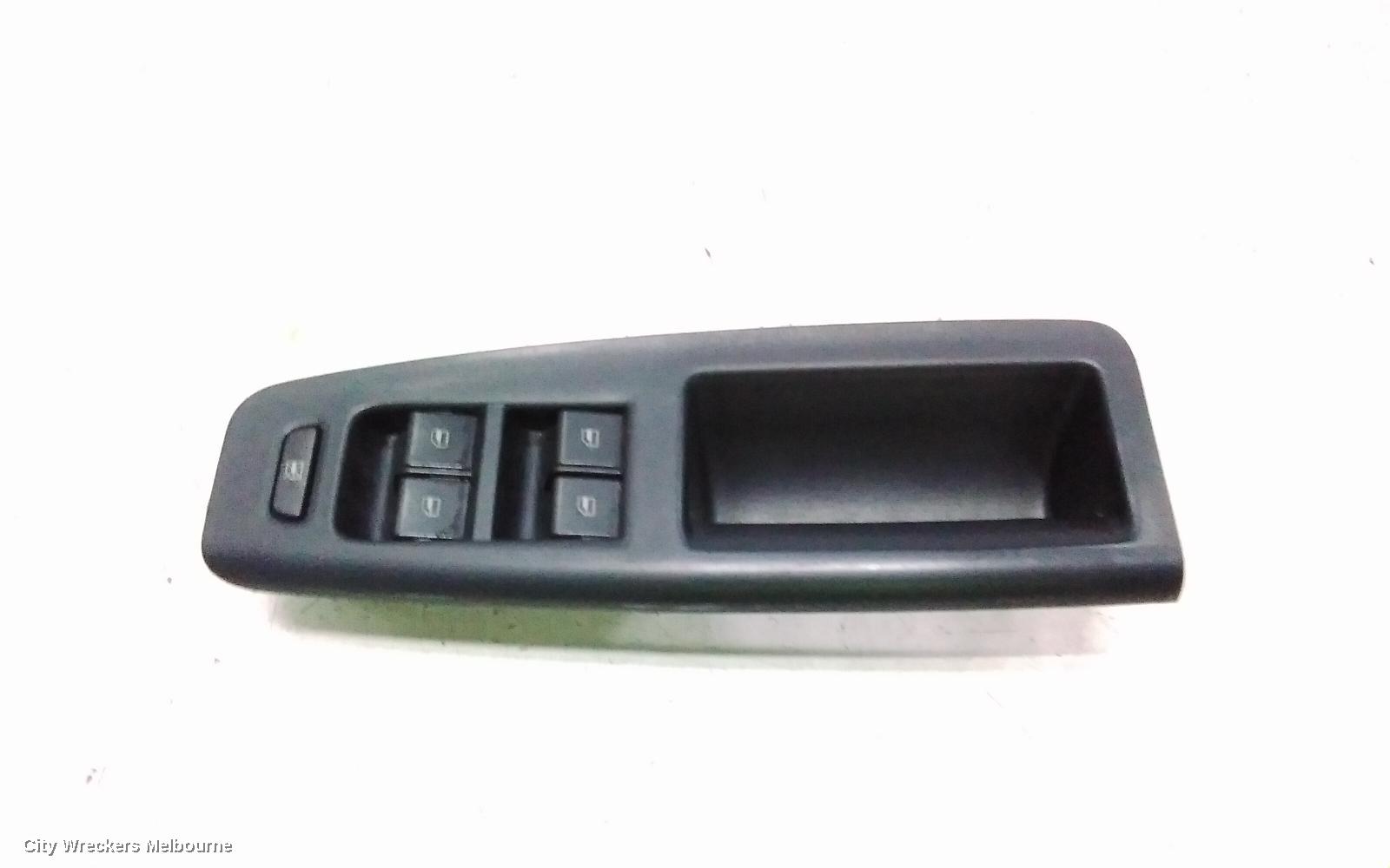 VOLKSWAGEN POLO PWR DR WIND SWITCH, RH FRONT (MASTERSWITCH), 5DR, 9N, 07/2002 - 04/2010