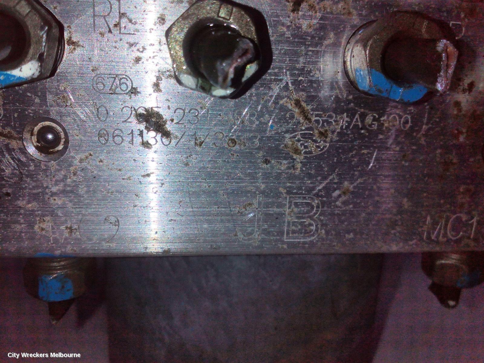 SUBARU OUTBACK ABS PUMP/MODULATOR, 4TH GEN, P/N 27534AG000, NON VDC TYPE, 07/2003 - 08/2009