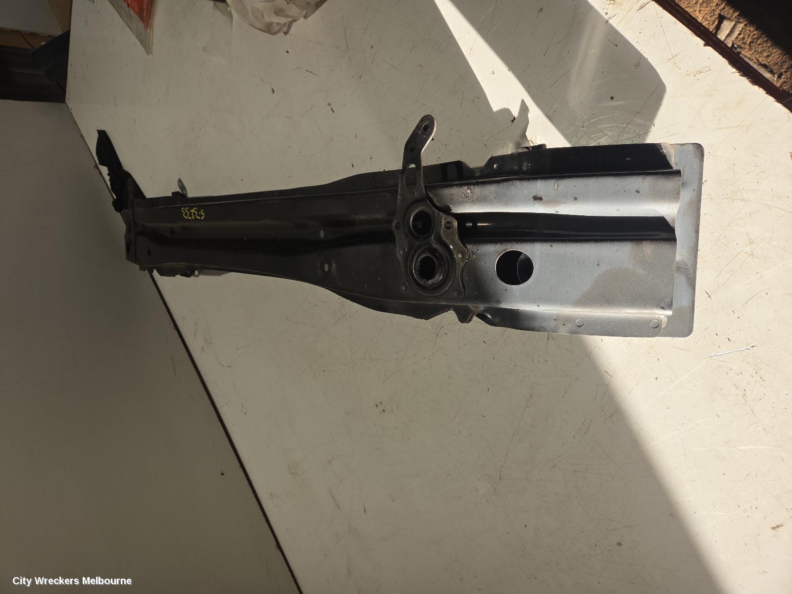 TOYOTA HIACE F/BAR REINFORC/BRACK, 300 SERIES, MAIN REINFORCEMENT, 02/2019 ONWARDS