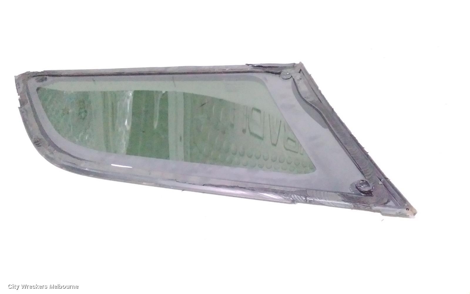 FIAT FREEMONT RIGHT REAR SIDE GLASS, JF, 04/2013 - 01/2017