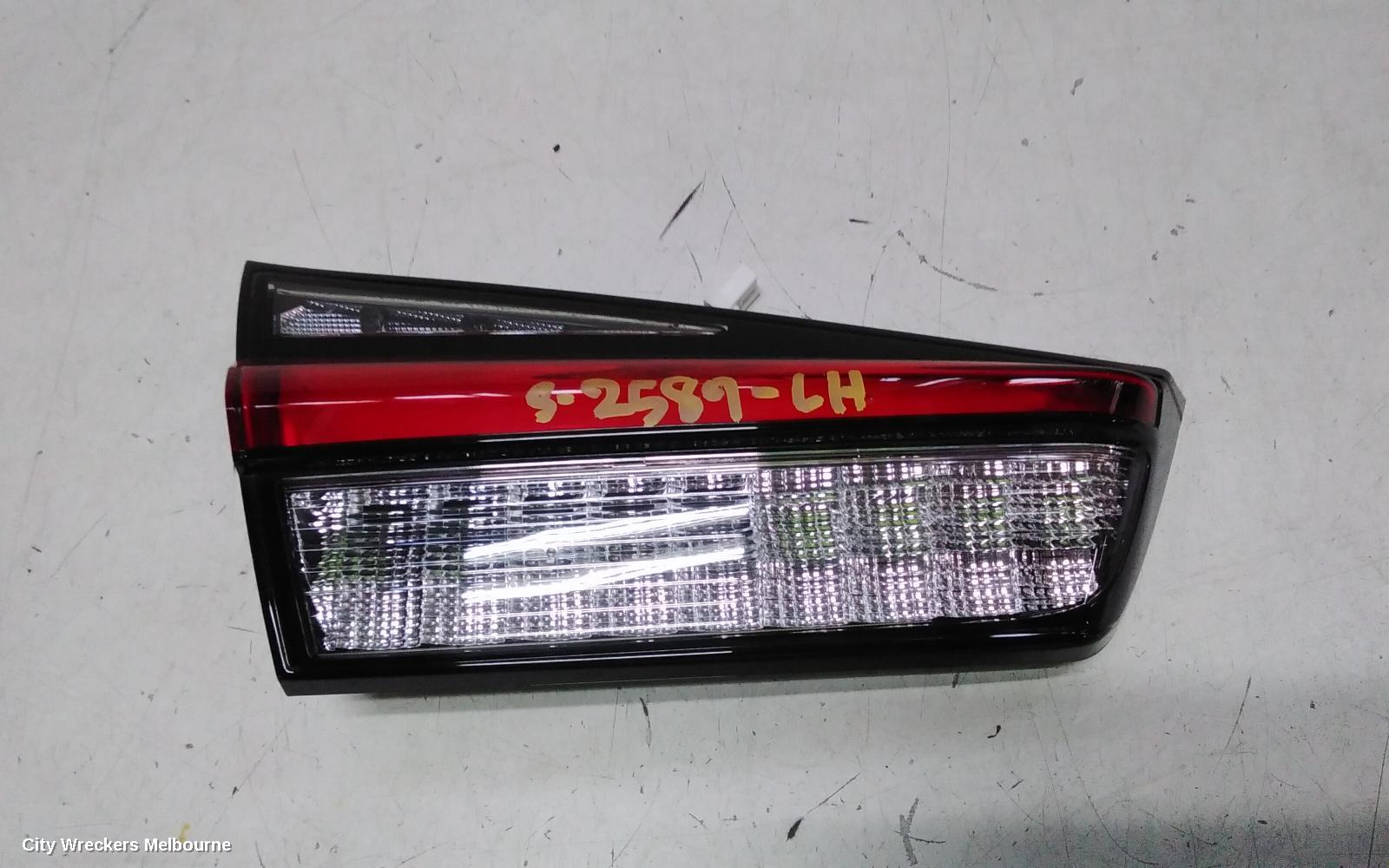 MITSUBISHI ASX REAR GARNISH, TAILGATE LAMP (LH SIDE), XD, 08/2019 - 12/2024