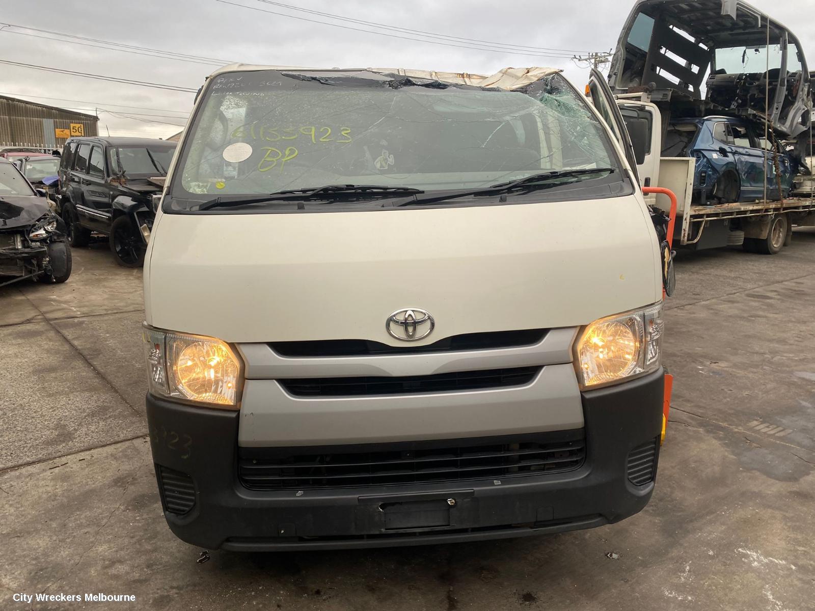 TOYOTA HIACE REAR BUMPER, TRH/KDH, FILLER PANEL (RH SIDE), 03/2005 - 04/2019