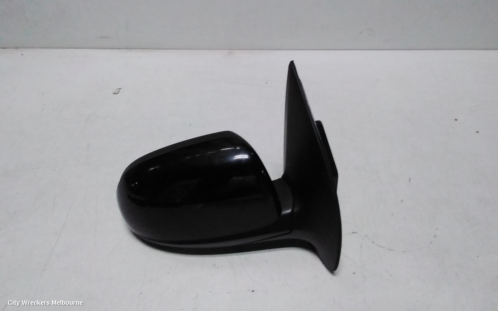 HYUNDAI I20 RIGHT DOOR MIRROR, PB, POWER FOLDING, NON FLASHER TYPE, 04/2010 - 12/2015