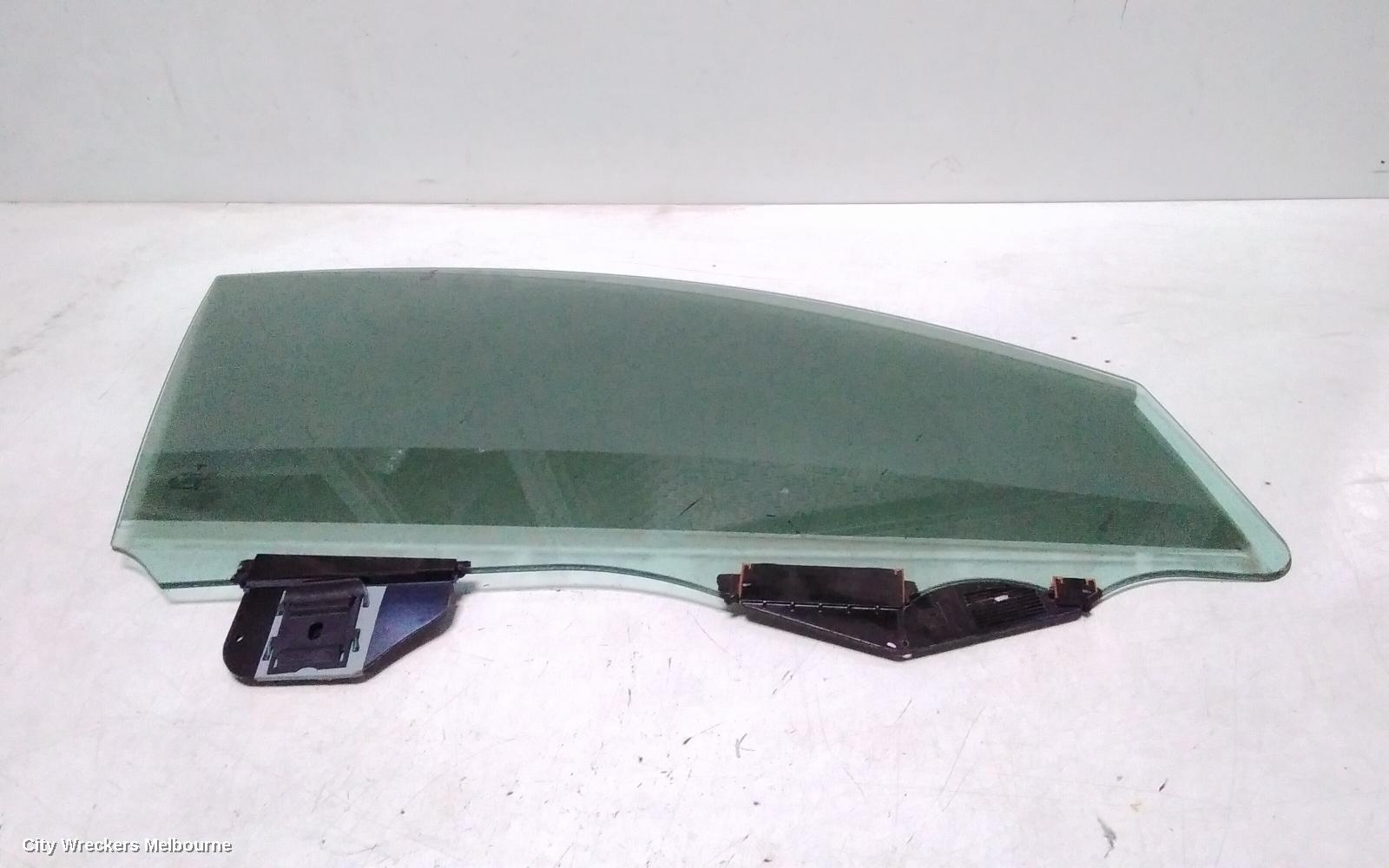 TESLA MODEL Y RIGHT FRONT DOOR WINDOW, 1ST GEN, 03/2022 - 02/2025