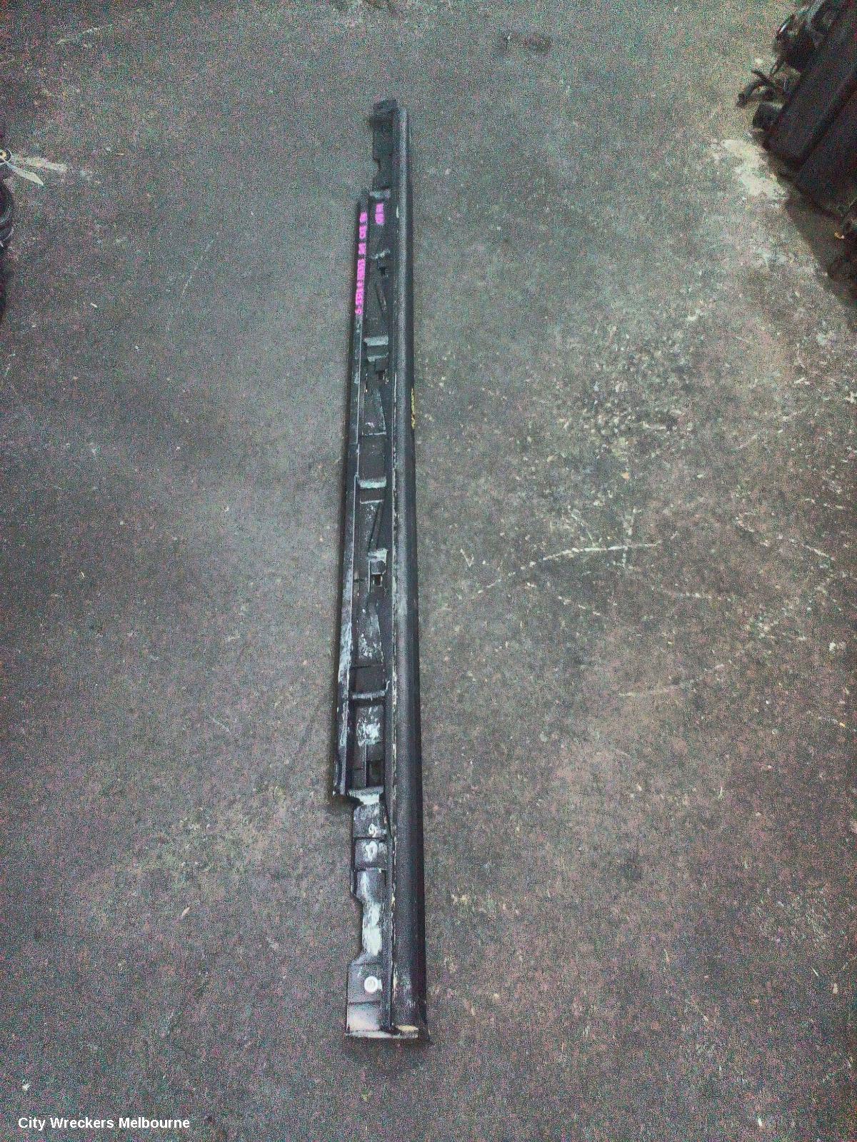 MAZDA CX8 SIDE STEP/SKIRT, RH SIDE, KG, 05/2018 - 12/2023