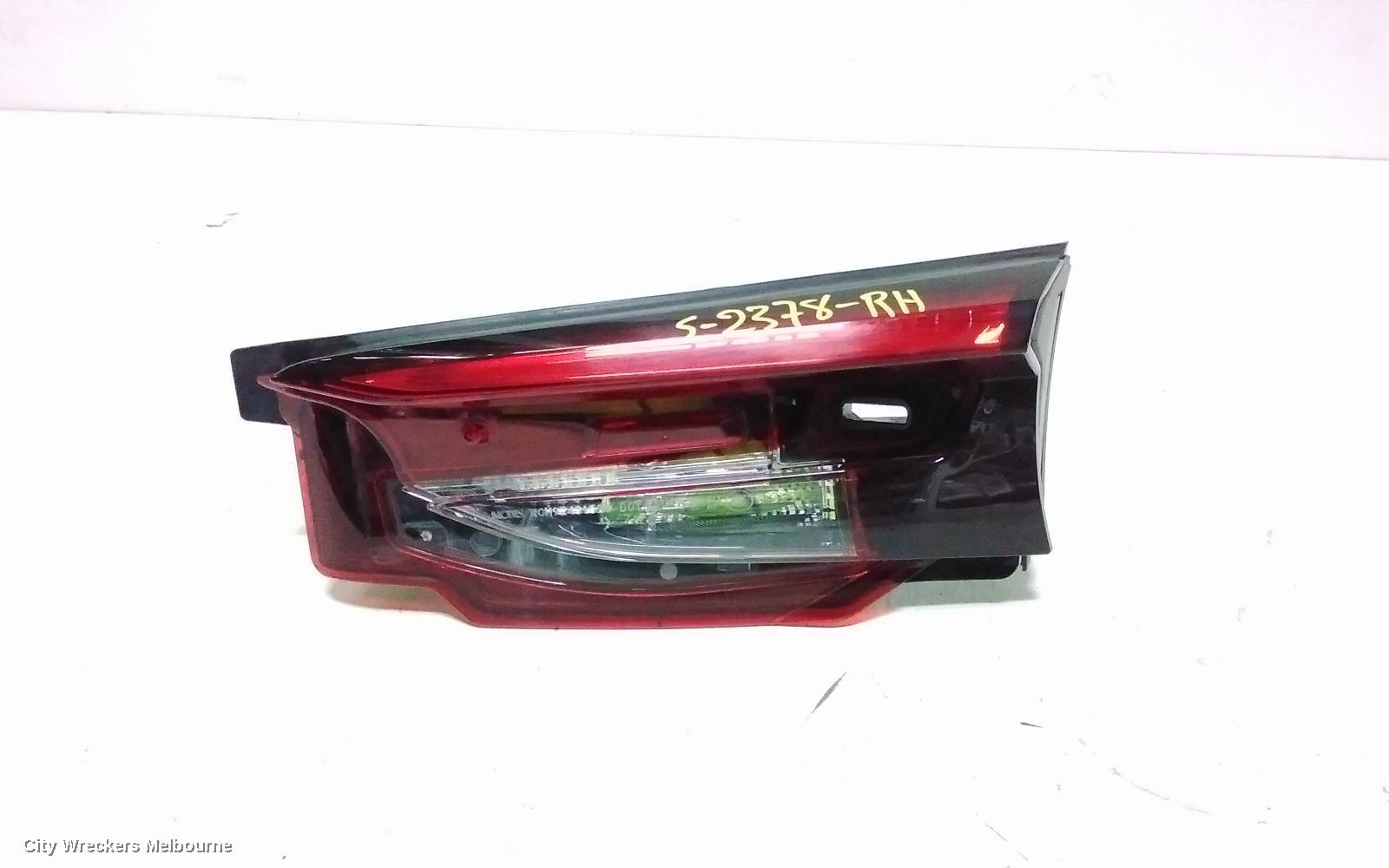 MAZDA CX8 REAR GARNISH, TAILGATE LAMP (RH SIDE), KG, 05/2018 - 10/2022