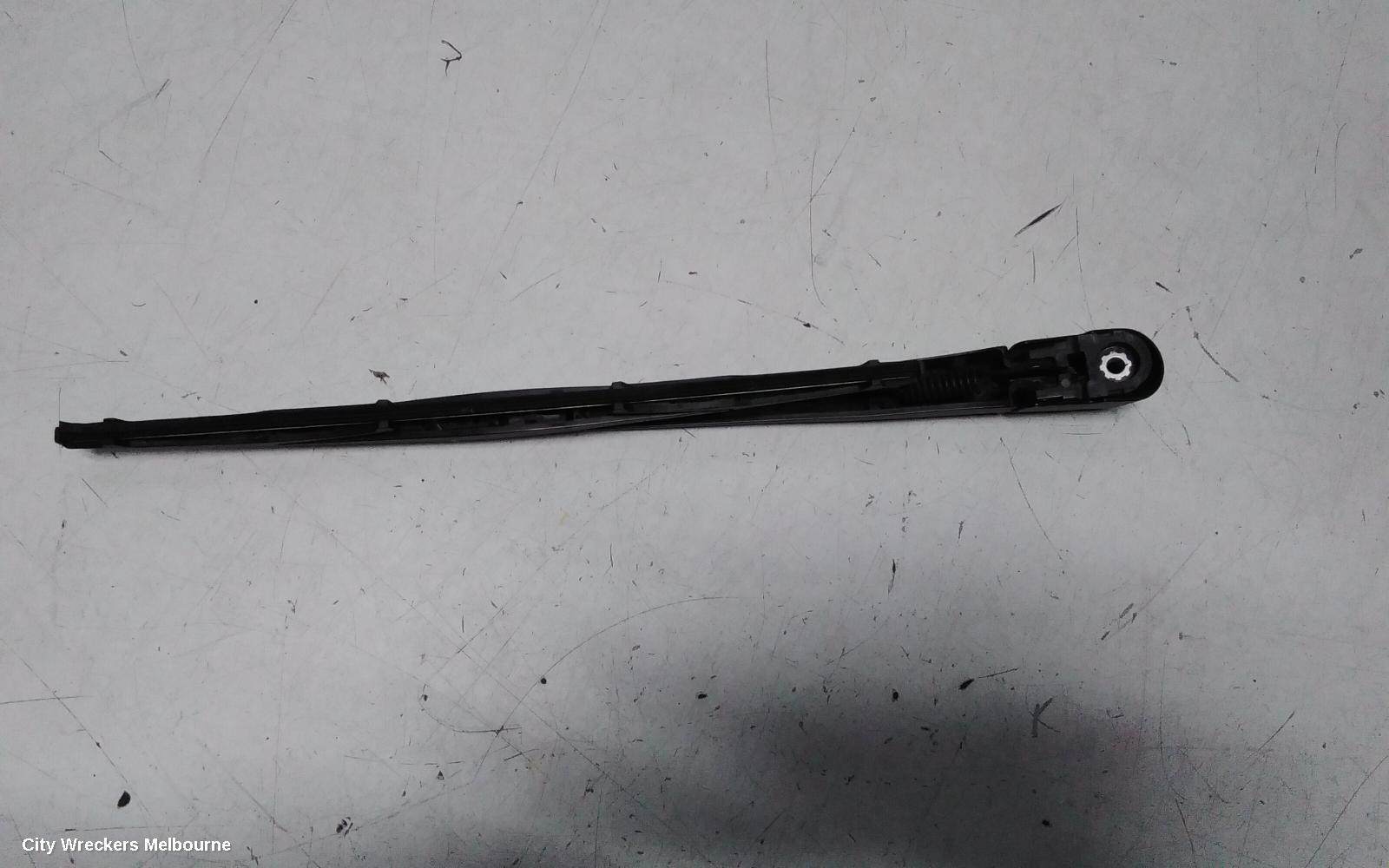 MAZDA CX8 WIPER ARM, TAILGATE, KG, 05/2018 - 12/2023