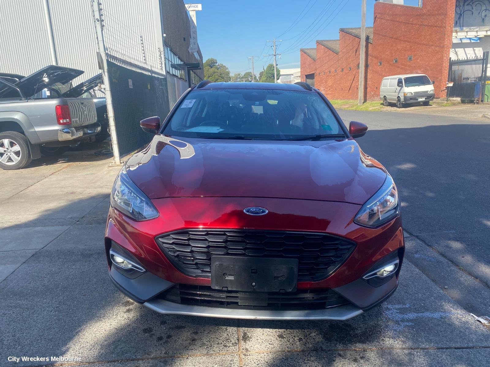 FORD FOCUS LEFT TAILLIGHT, SA, HATCH, NON LED TYPE, 10/2018 ONWARDS