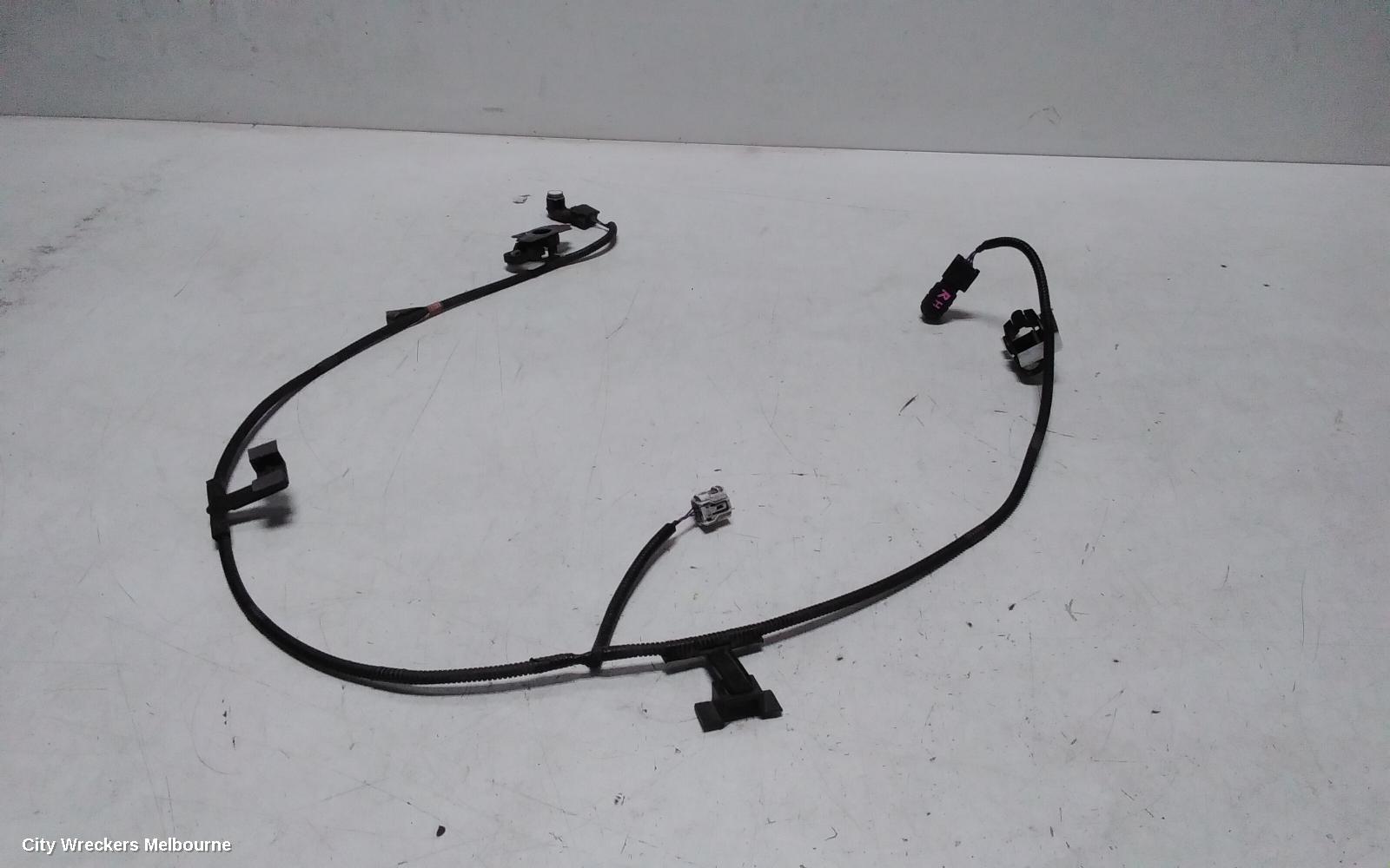 TOYOTA CAMRY, XV70, 09/2017 - 05/2024, REAR PARKING SENSOR : 146495