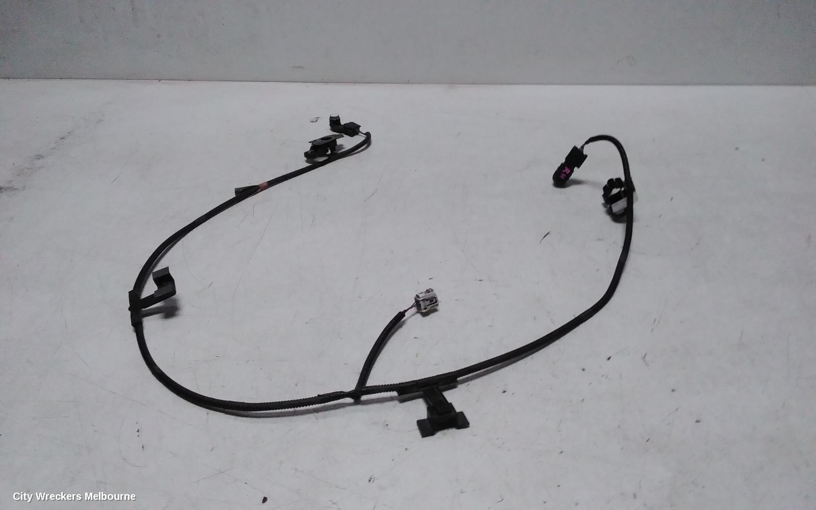 TOYOTA CAMRY, XV70, 09/2017 - 05/2024, REAR PARKING SENSOR : 146495