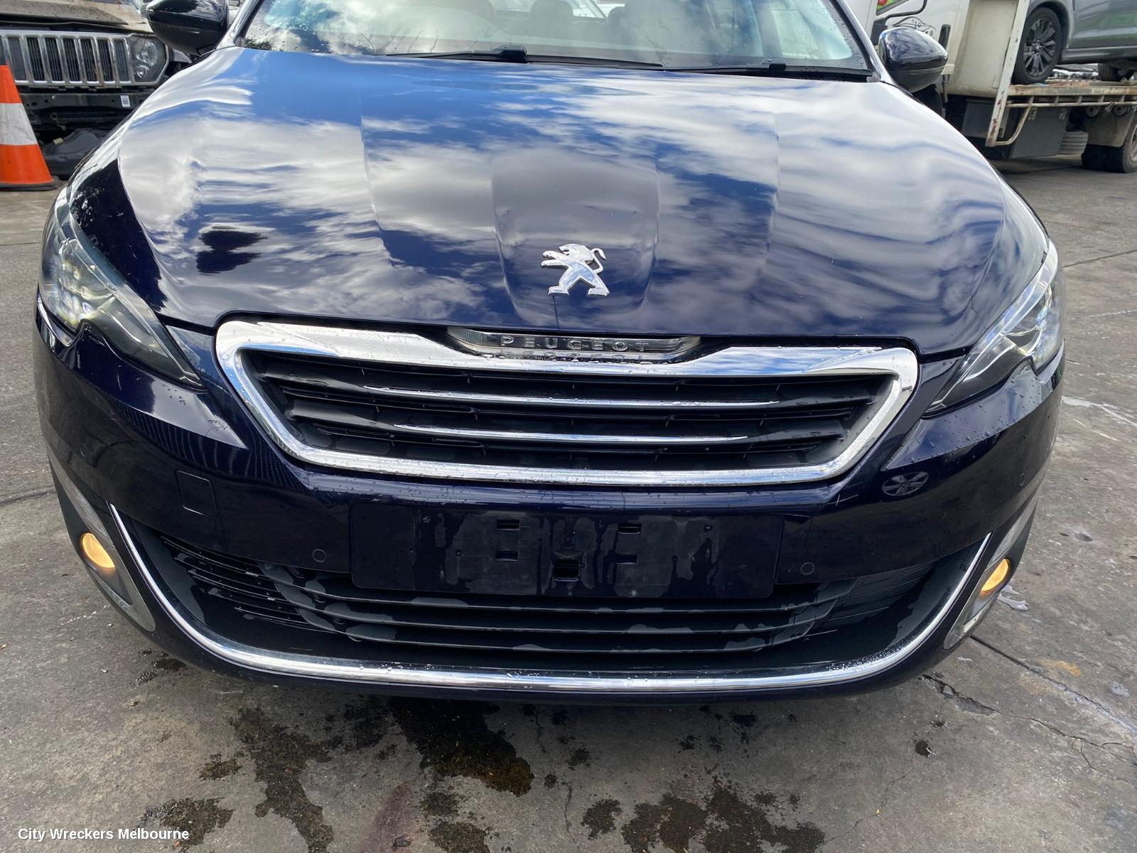 PEUGEOT 308 LEFT FRONT DOOR, T9, HATCH/WAGON, 10/2014 - 01/2021