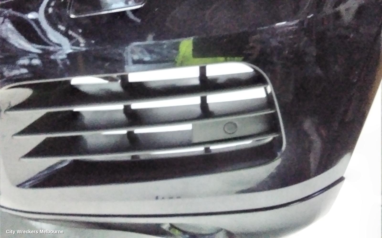 VOLKSWAGEN TOUAREG FRONT BUMPER, 7P, W/ PARK SENSOR TYPE, 12/2010 - 04/2018