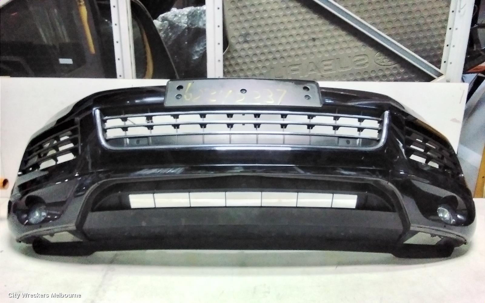 VOLKSWAGEN TOUAREG FRONT BUMPER, 7P, W/ PARK SENSOR TYPE, 12/2010 - 04/2018