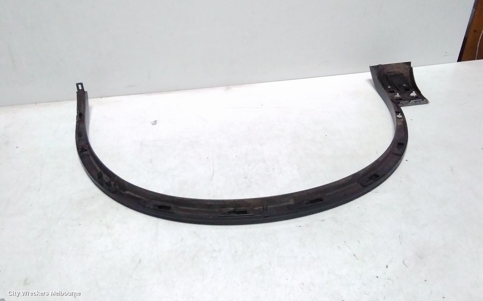 VOLKSWAGEN TOUAREG WHEEL ARCH FLARE, 7P, LH FRONT, 12/2010 - 04/2018