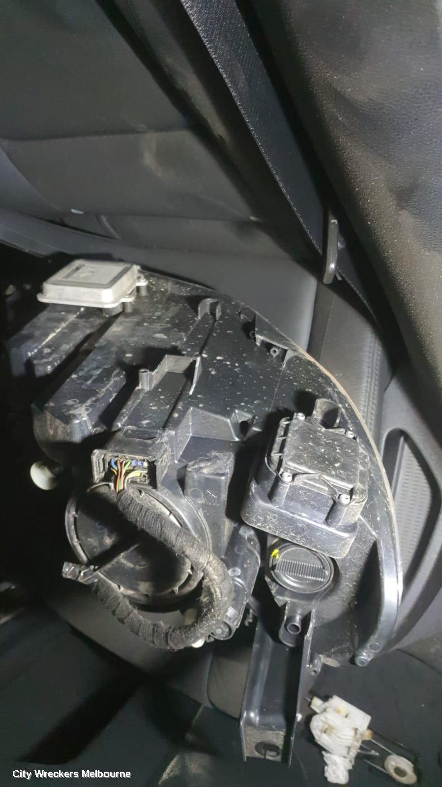 BMW X6 LEFT HEADLAMP, E71, XENON, ADAPTIVE TYPE, 07/2008 - 05/2014