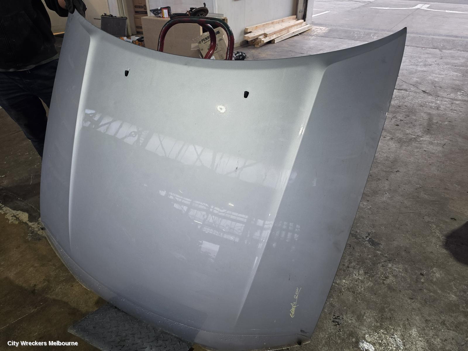 TOYOTA CAMRY BONNET, SK20, W/ BONNET STRUT, 08/1997 - 08/2002